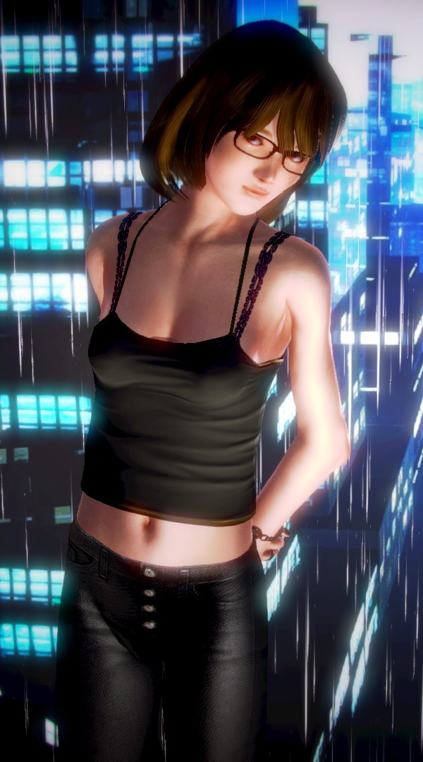MARIE POSING